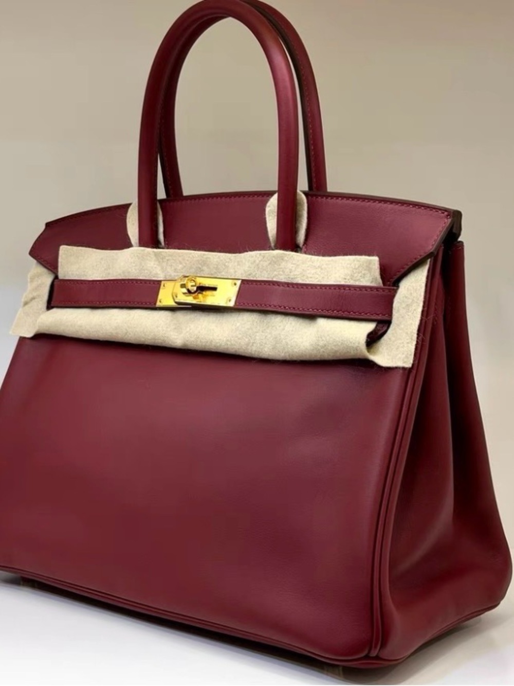 Hermes Burgundy Birkin 30 Y series 2020 rogue vif Jonathan leather gold hardware - Picture 4 of 16